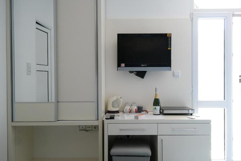 Double Room with Balcony image 1