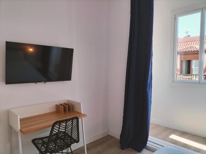 Deluxe Double Room image 3