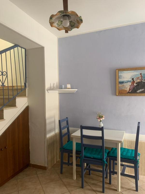 Alice's Apartment - image 1