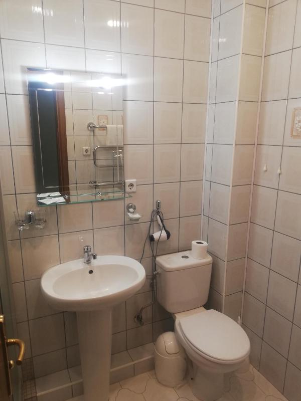 One-Bedroom Suite image 2