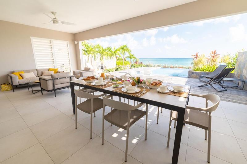 Eden Roc Villas - image 4