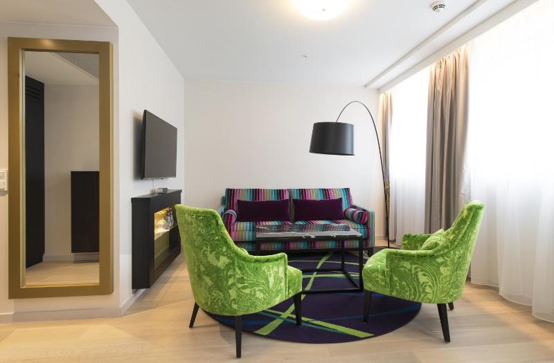 Suite image 3