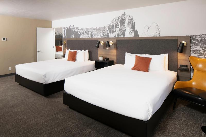 Waypoint Hotel - image 21