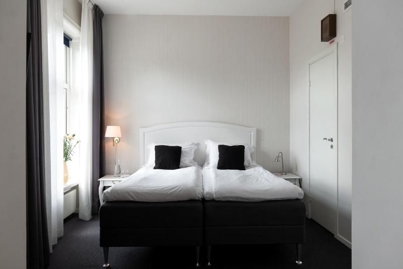 Superior Room image 1