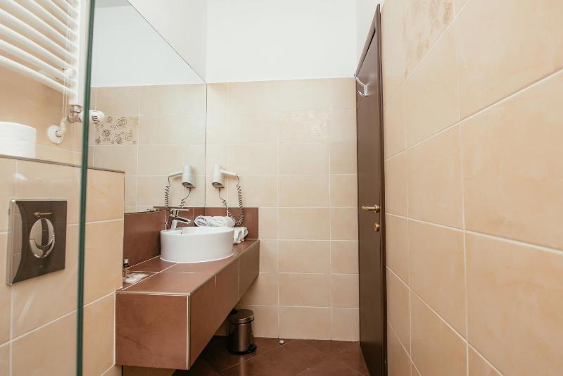 Comfort Double Room with Balcony image 1