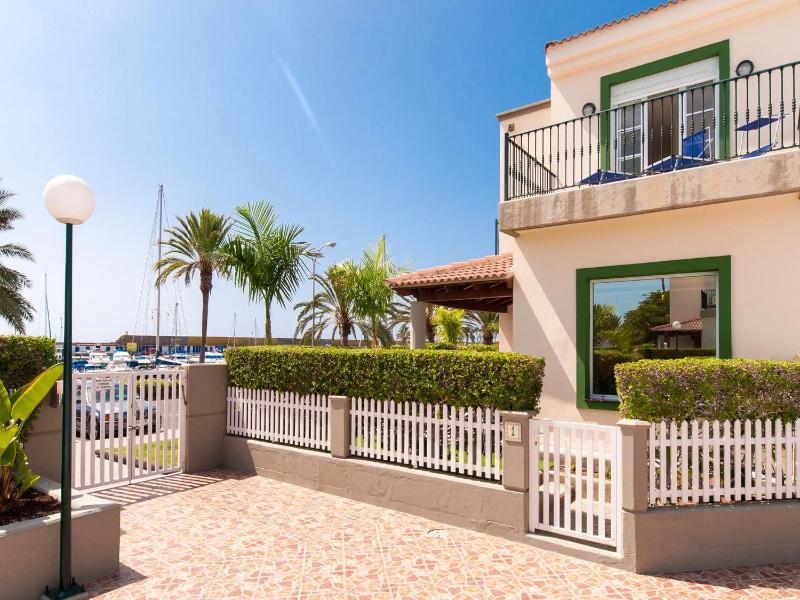 Bungalow Marina Deluxe by VillaGranCanaria - image 19