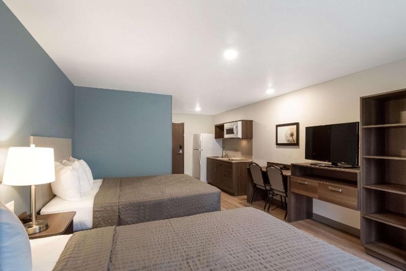 WoodSpring Suites Colorado Springs North - Air Force Academy - image 36