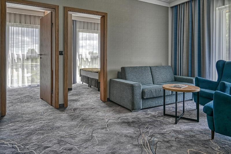 Two-Bedroom Apartment image 4