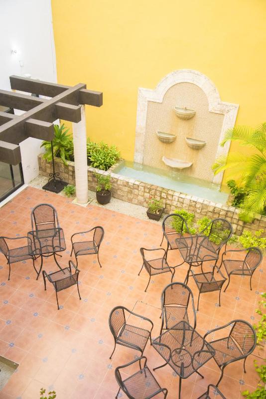 Maison del Embajador - image 4