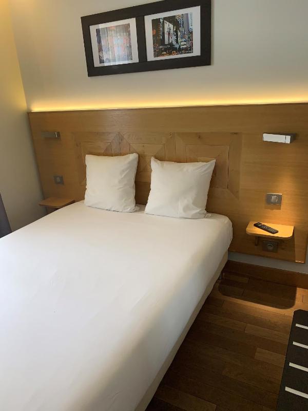  Executive Double Room image 3