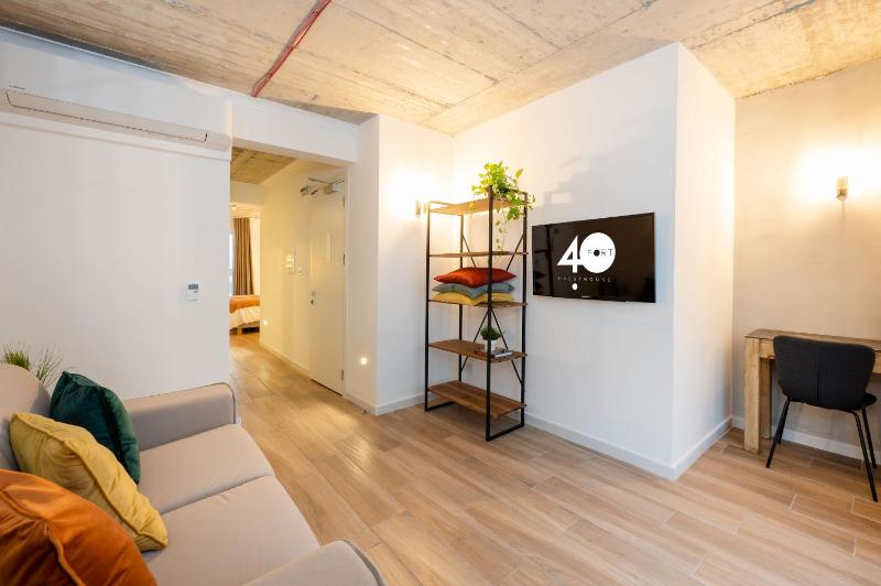 Fort40 Guest House - image 12