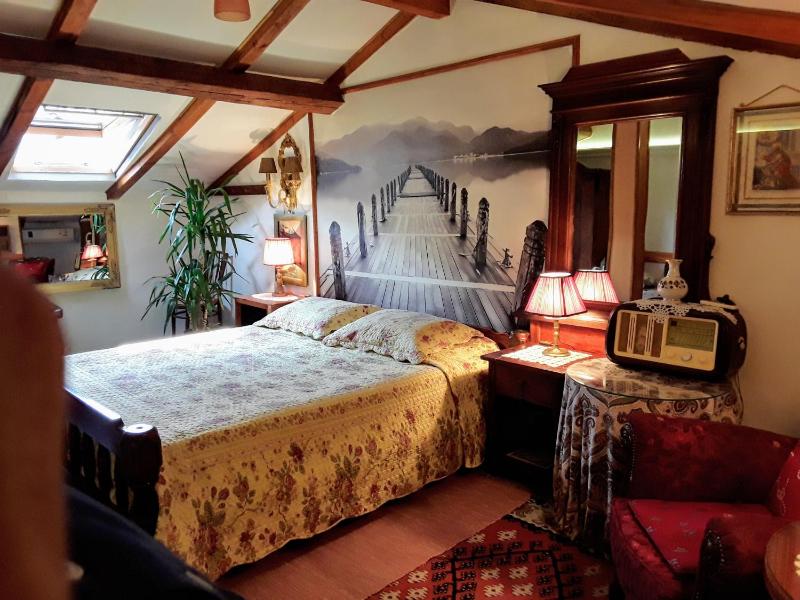 Classic Double Room with Sea View image 2