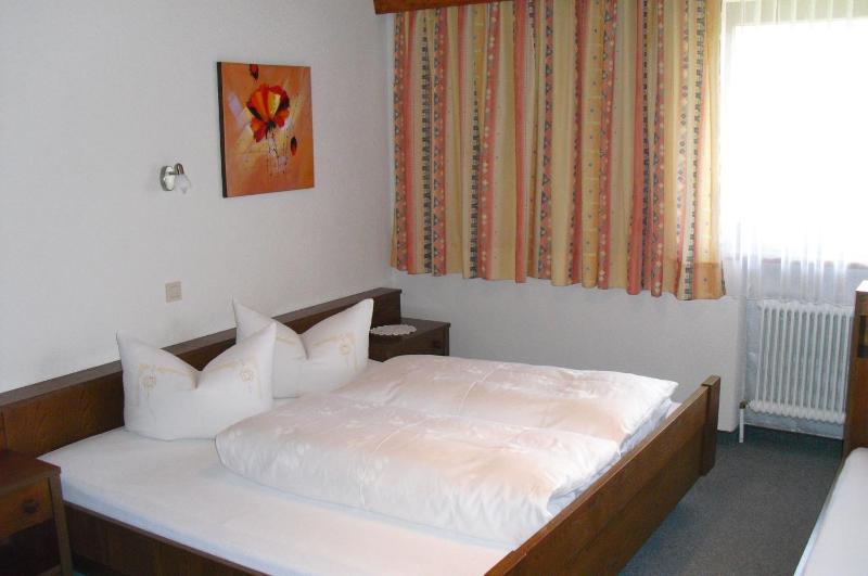 Two-Bedroom Apartment with Terrace image 2
