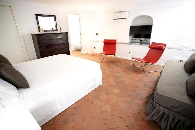 Palazzo Marletta Duomo Apartment - image 7