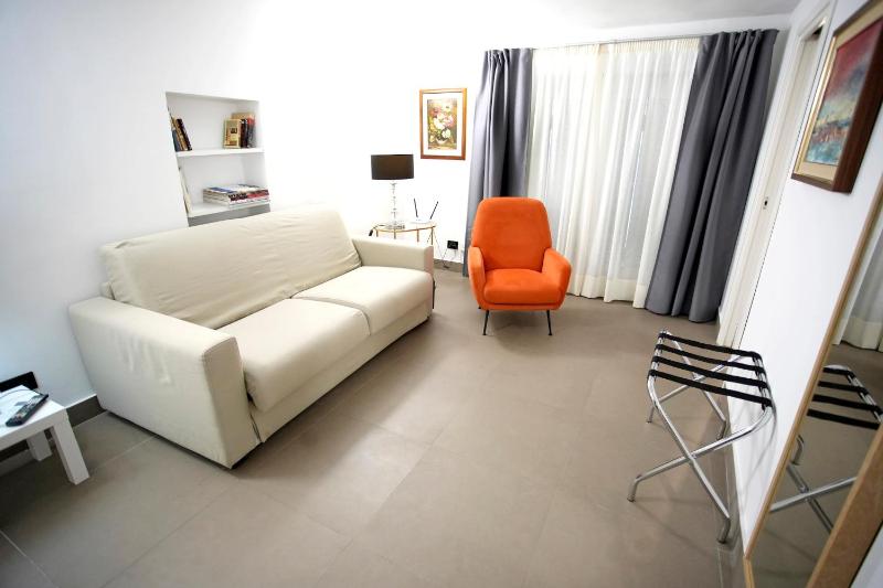 Palazzo Marletta Duomo Apartment - image 9