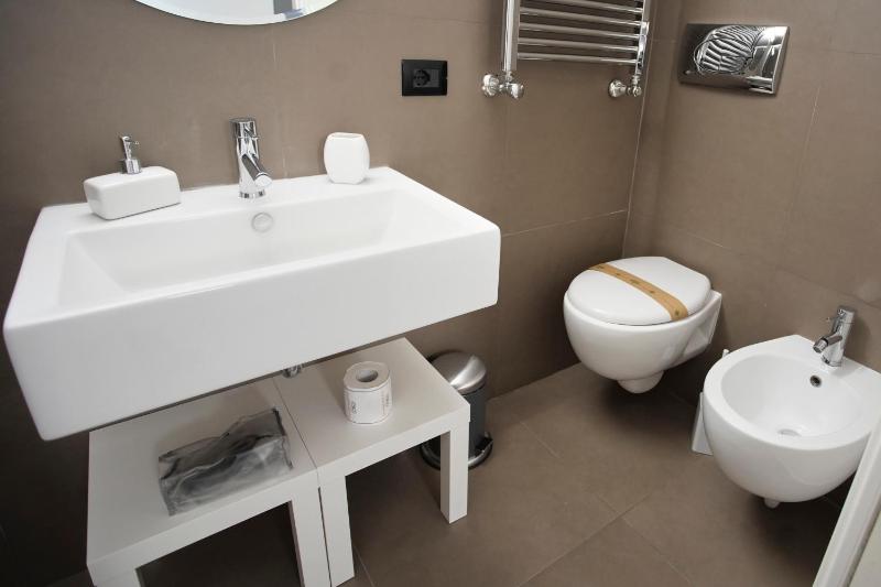 Palazzo Marletta Duomo Apartment - image 2