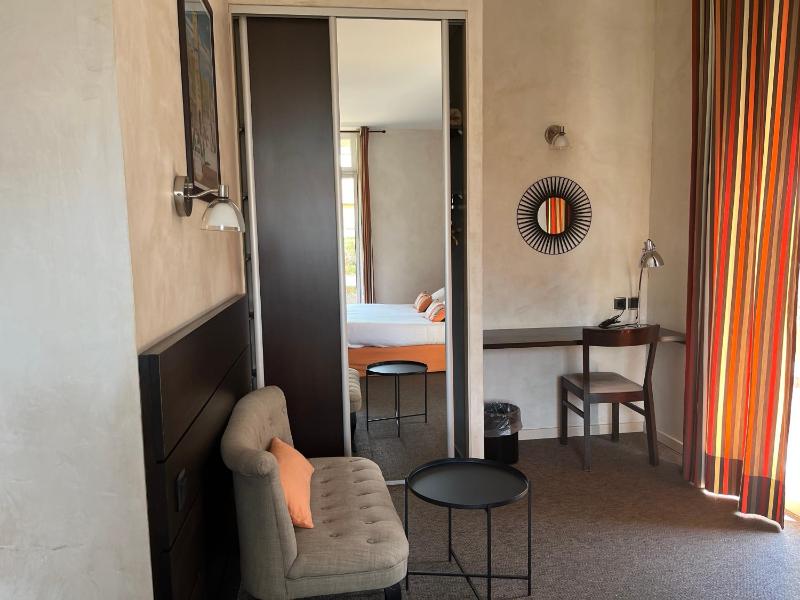 Logis Hôtel Synaya - image 16