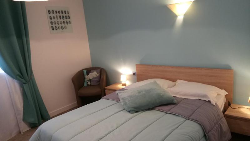 Double Room image 4