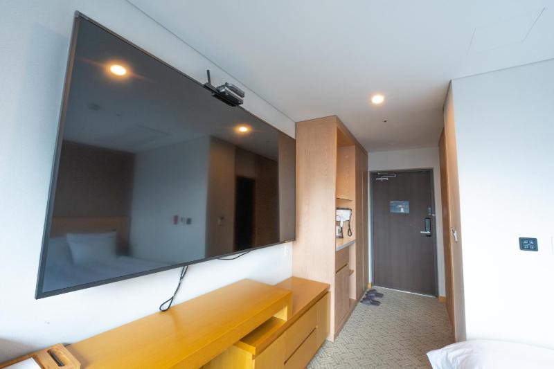 Lumia Tourist Hotel - image 8