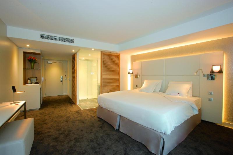 Privilege Double Room with balcony image 4