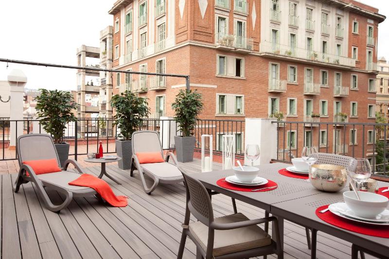 Click&Flat Seneca Suites - image 7