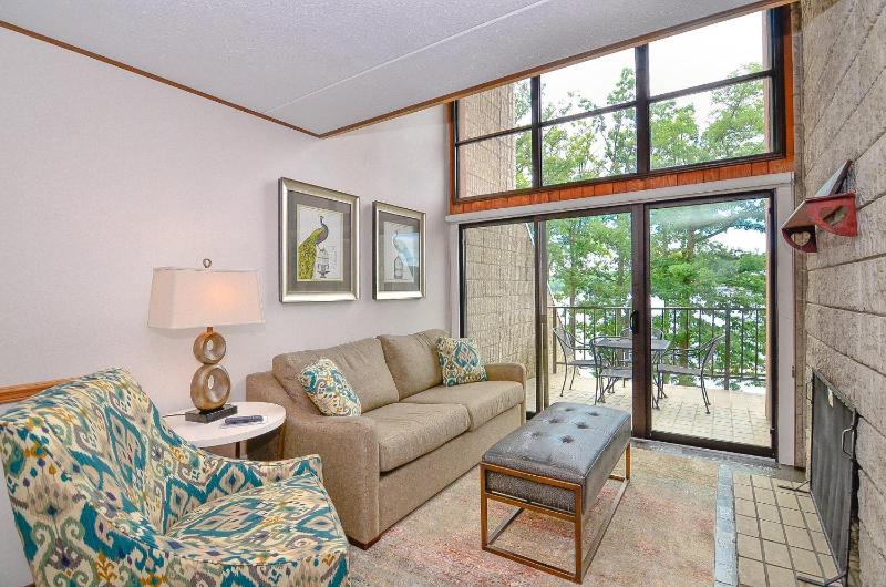 One-Bedroom Apartment image 1