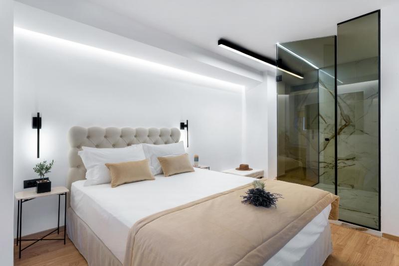 Classic Room image 1