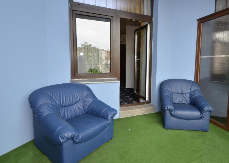 Junior Suite with Balcony image 2