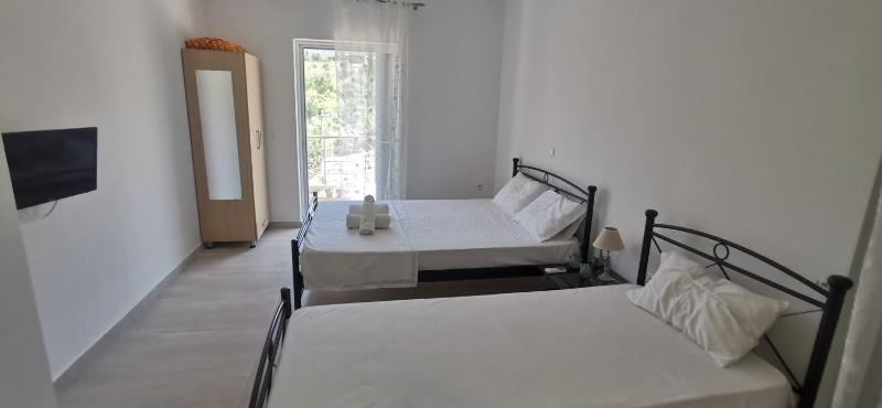 Apollon's Apartments - image 7
