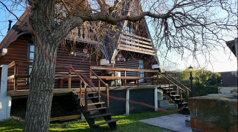 Alpinas del Lago Tandil - image 33