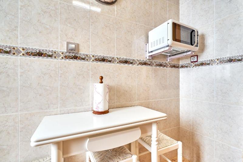 Espanhouse David 2 bedroom apartment Torrevieja with pool - image 14