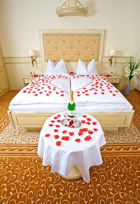Deluxe Double Room image 4