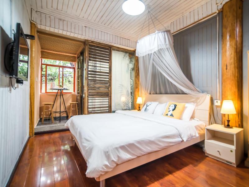 Tuo Tuo Guest House - image 13