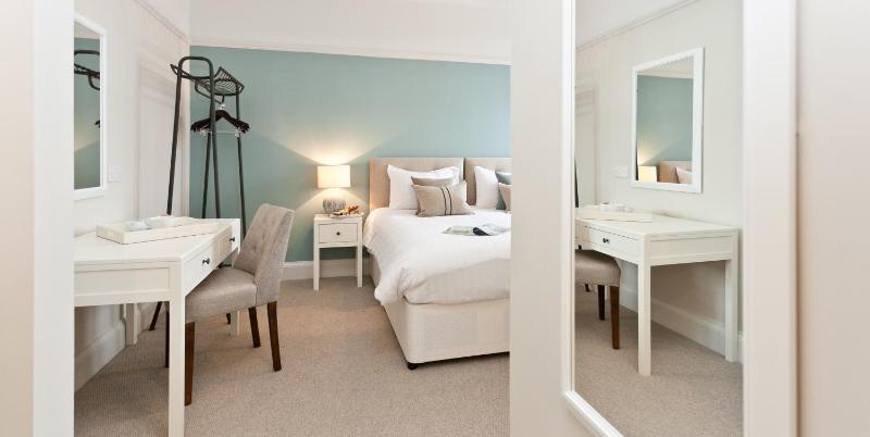 Superior Double or Twin Room image 1