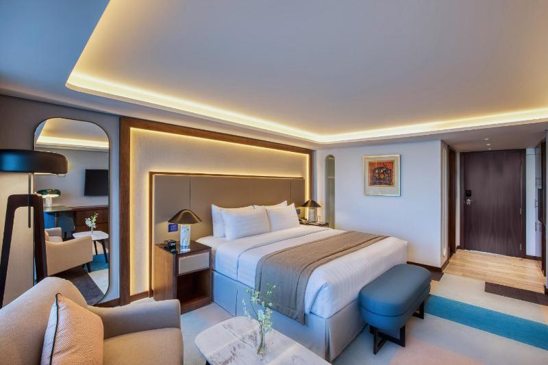 Captain's Room with One King Bed and Balcony image 4