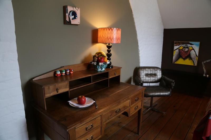 Double Room image 4