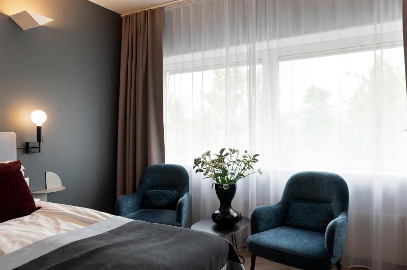 Superior Double or Twin Room image 3