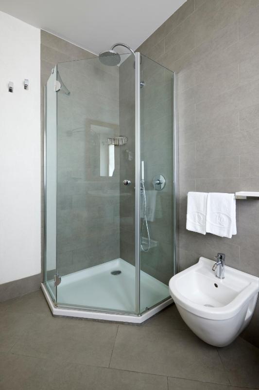 Superior Triple Room image 1