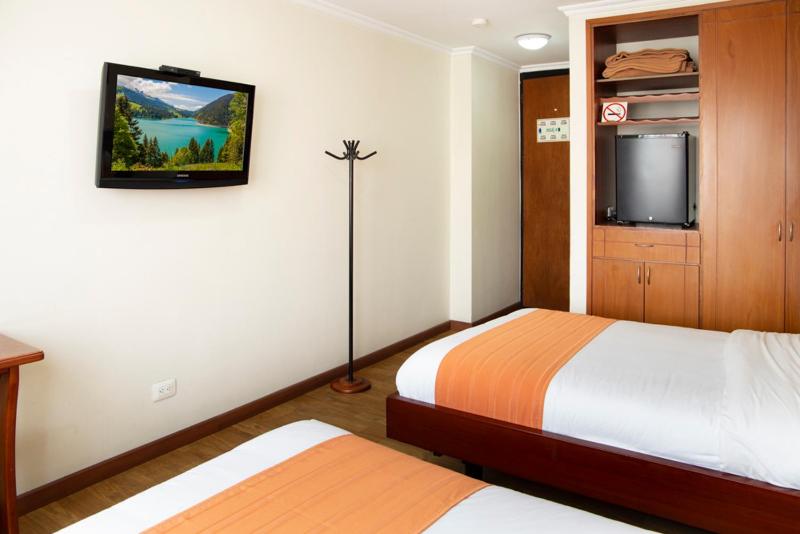 Hotel Splendor by Friends Company - image 7