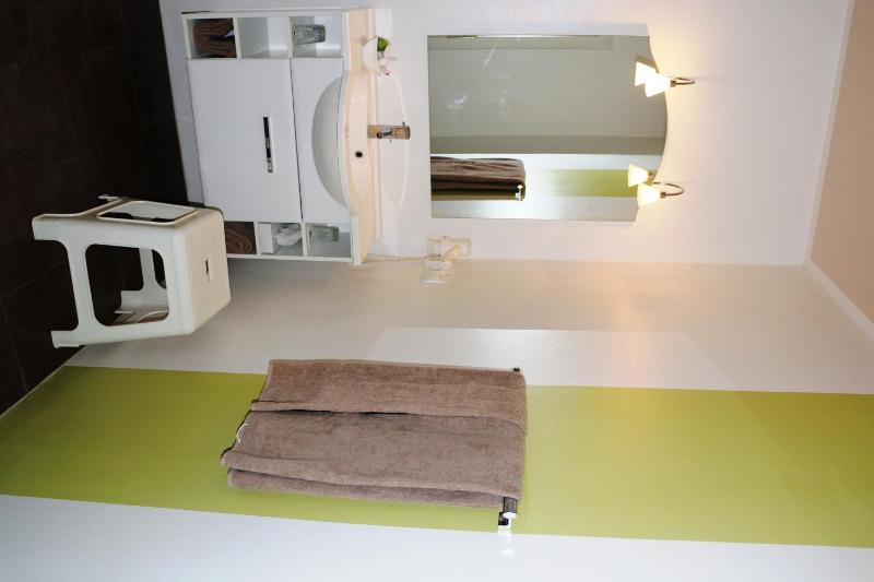 Double or Twin Room image 4