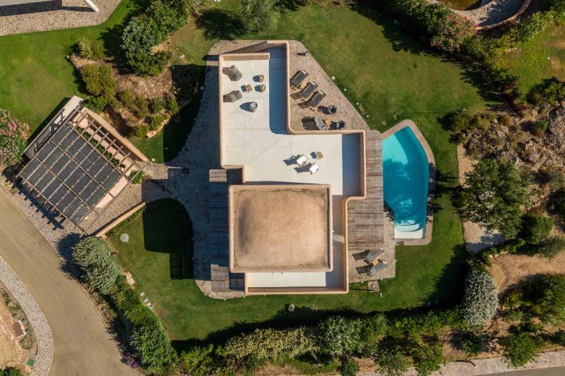 Villa with Private Pool image 4