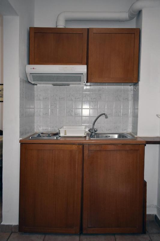 Studio (3 Adults) image 3