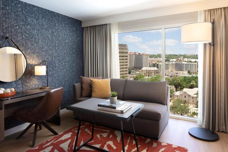Hyatt Regency San Antonio Riverwalk - image 7