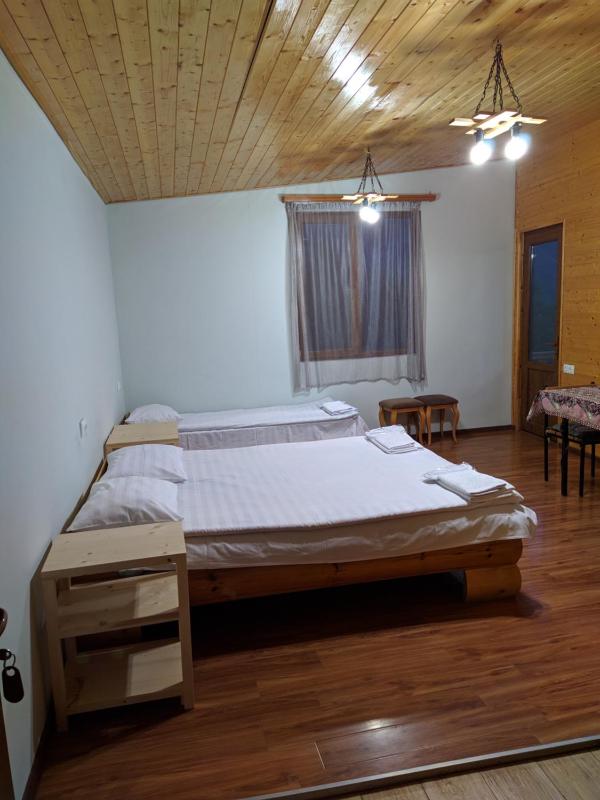 Triple Room with Mountain View image 4