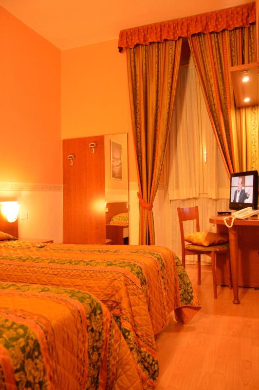 Hotel Genova - image 10