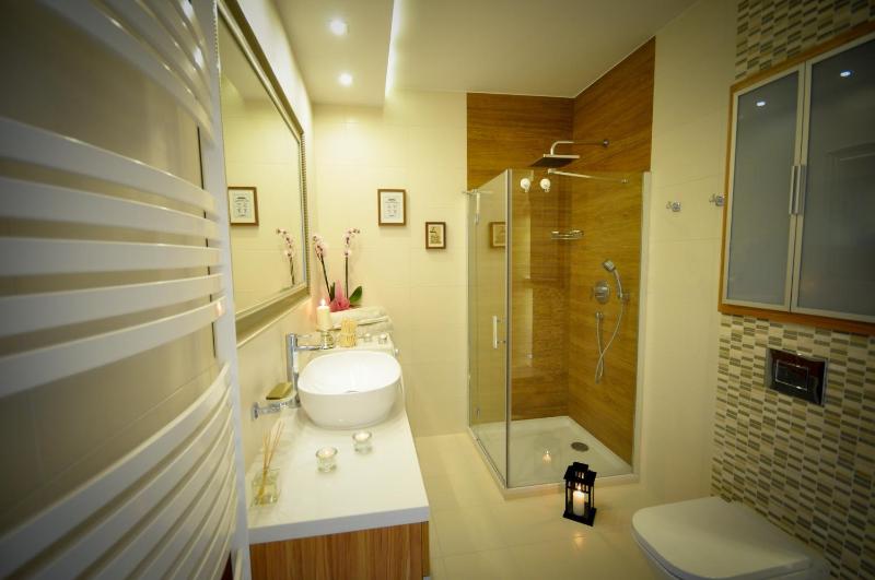 Unique Apartment Aquarius - image 41