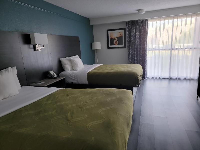 Double Room with Two Double Beds - Non-Smoking image 2