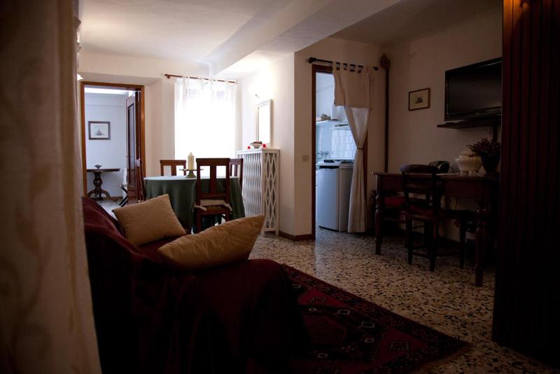 Two-Bedroom Apartment (3 Adults) image 3