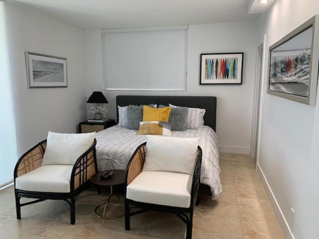 Sweeping Ocean Views of Hollywood Beach - Unit 14F - image 4