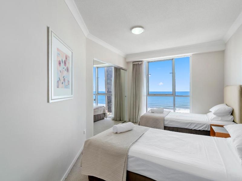 Chevron Renaissance - Private Apartments - Hosted by Coastal Letting Co. - image 16